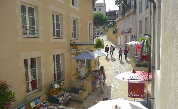 AMO – Valorisation de la Cité de l’Ecrit et des Métiers du Livre de Montmorillon