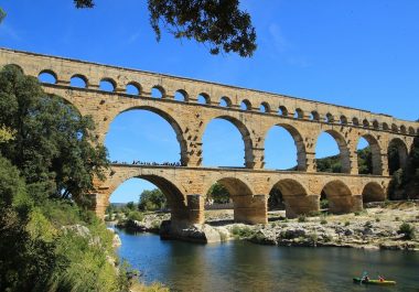 Assistance pour l’élaboration d’un livre blanc du tourisme sur le territoire du Pont du Gard