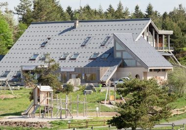 Repositionnement des hébergements du village de vacances le Ventuel et du Chalet du Col de la Loge (Loire)