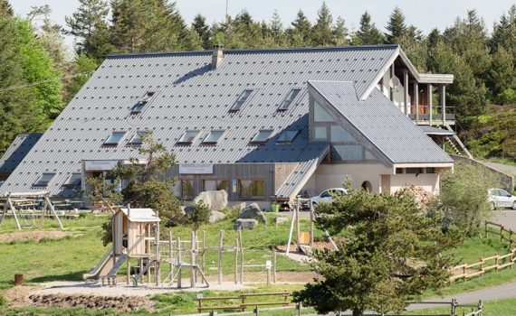 Repositionnement des hébergements du village de vacances le Ventuel et du Chalet du Col de la Loge (Loire)