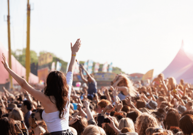 Festivals et tourisme : quand la culture irrigue les territoires