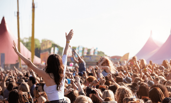 Festivals et tourisme : quand la culture irrigue les territoires