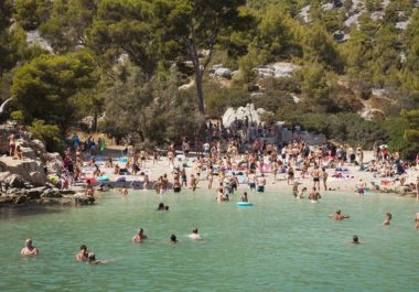 Gestion des flux touristiques : comment les destinations peuvent-elles reprendre le contrôle de leur attractivité ?